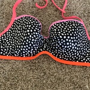 Victoria secret. Brand new (tried on one time)